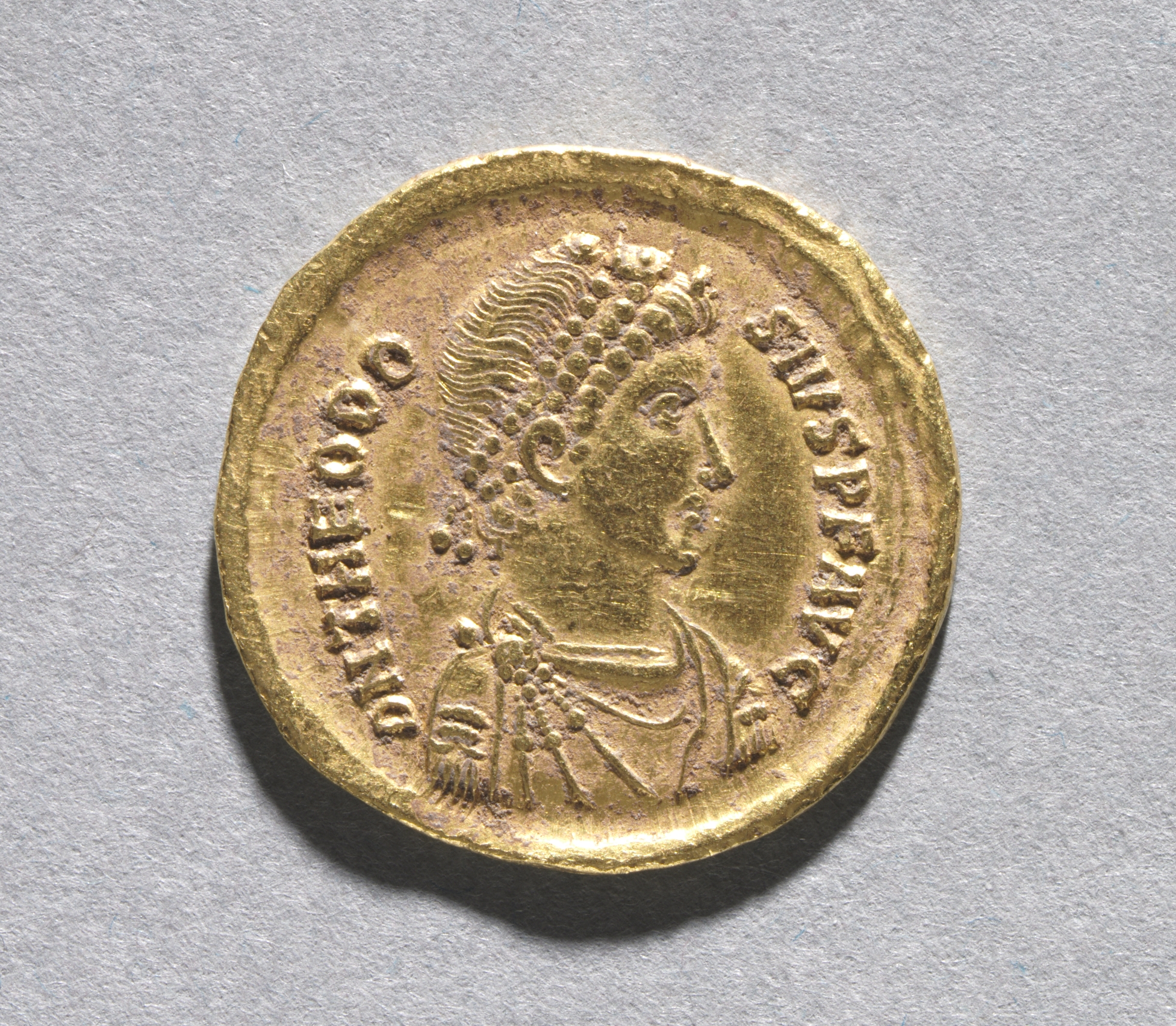 Solidus of Theodosius I the Great (obverse)