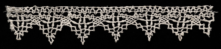 Bobbin Lace (Plaited Lace) Edging of Points