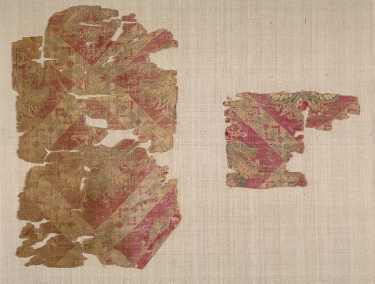 Silk Fragments with Palmette Blossoms