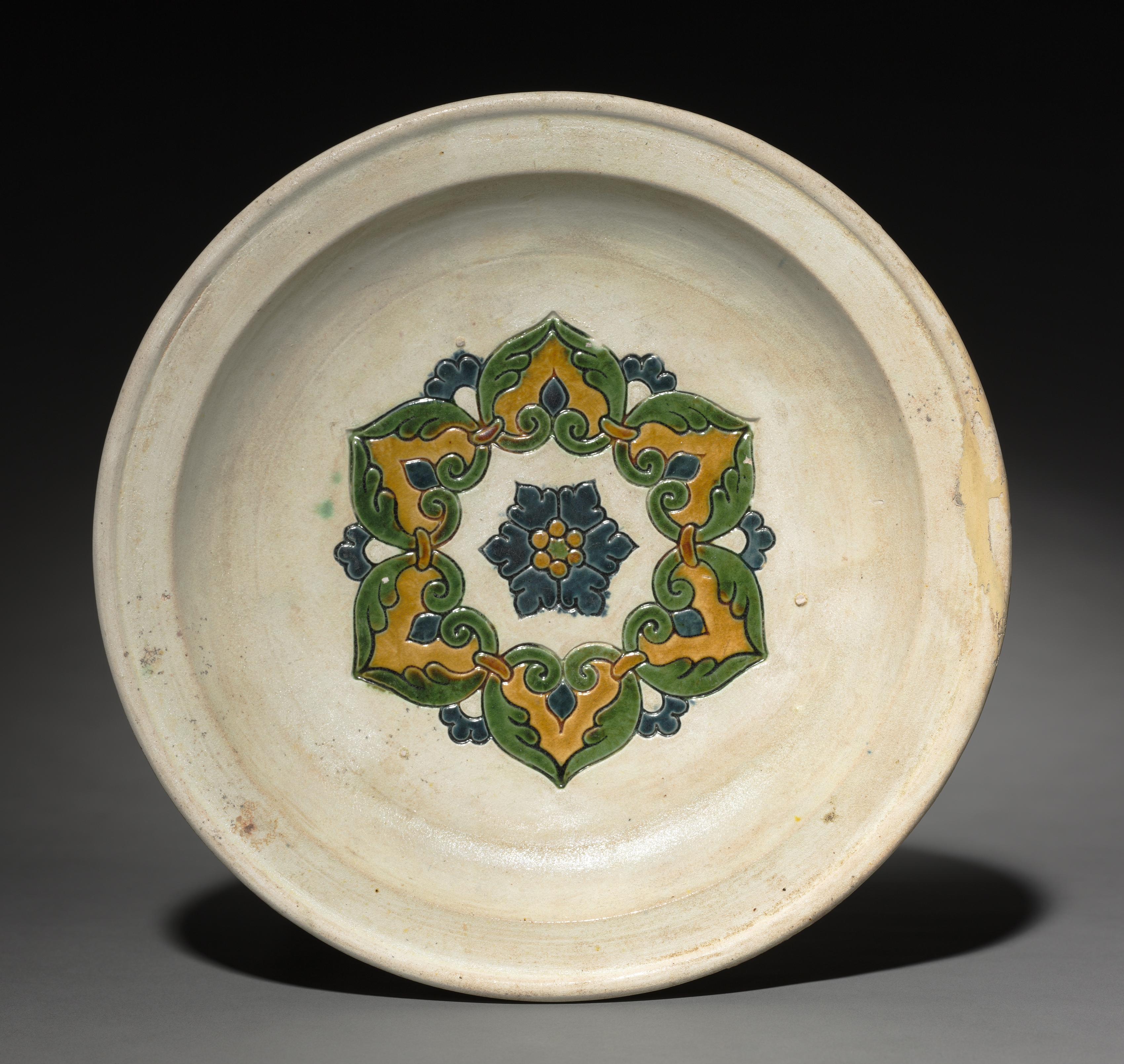 Footed Plate with Floral Medallion