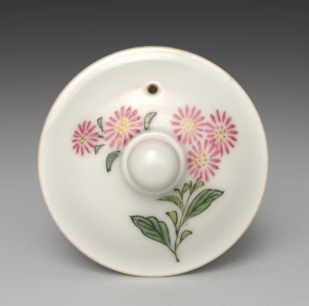 Lid for a Teapot with Chrysanthemums