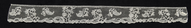 Bobbin Lace (Point d'Angleterre) Edging