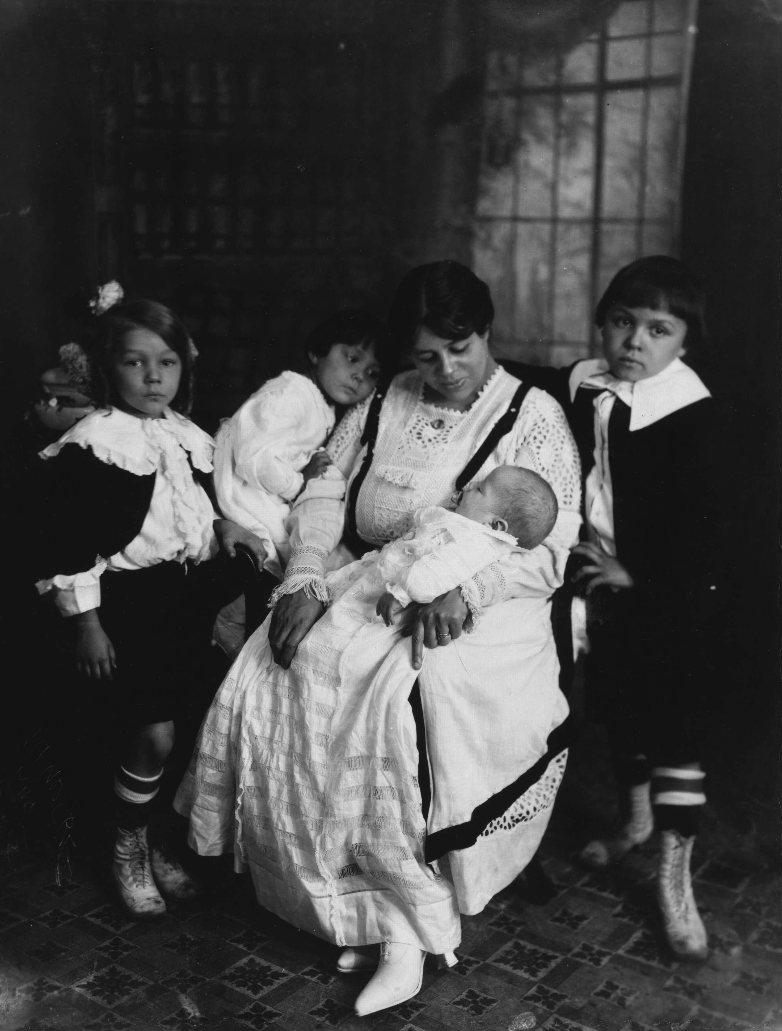 Emma, Gaynella VanDerZee's sister, with her children