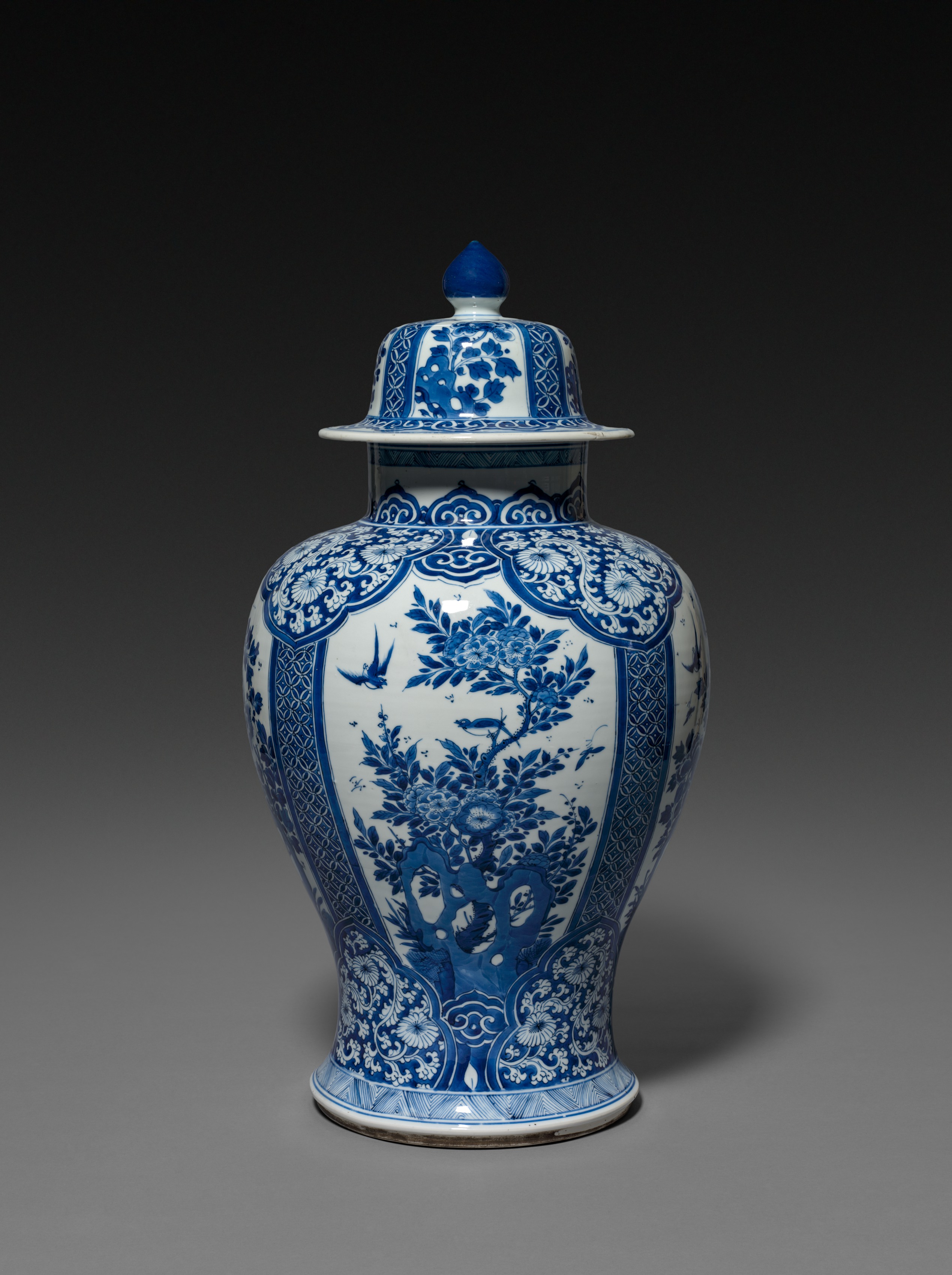 Vase with Cover