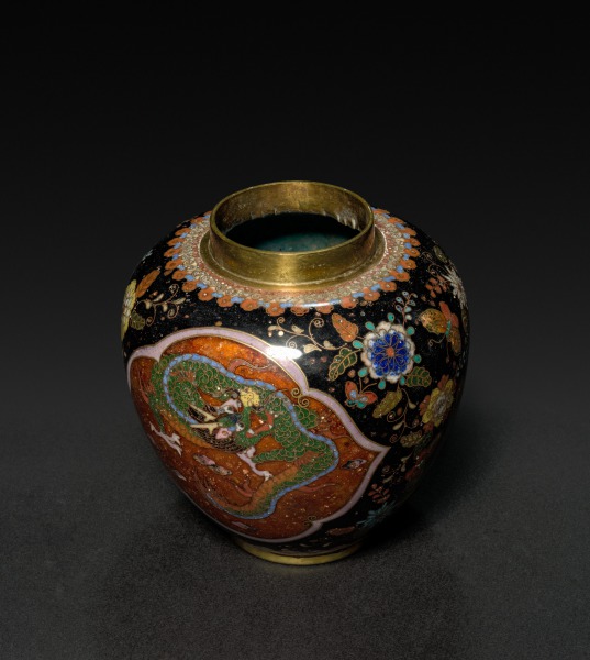 Ginger Jar with Phoenix and Dragon (base)