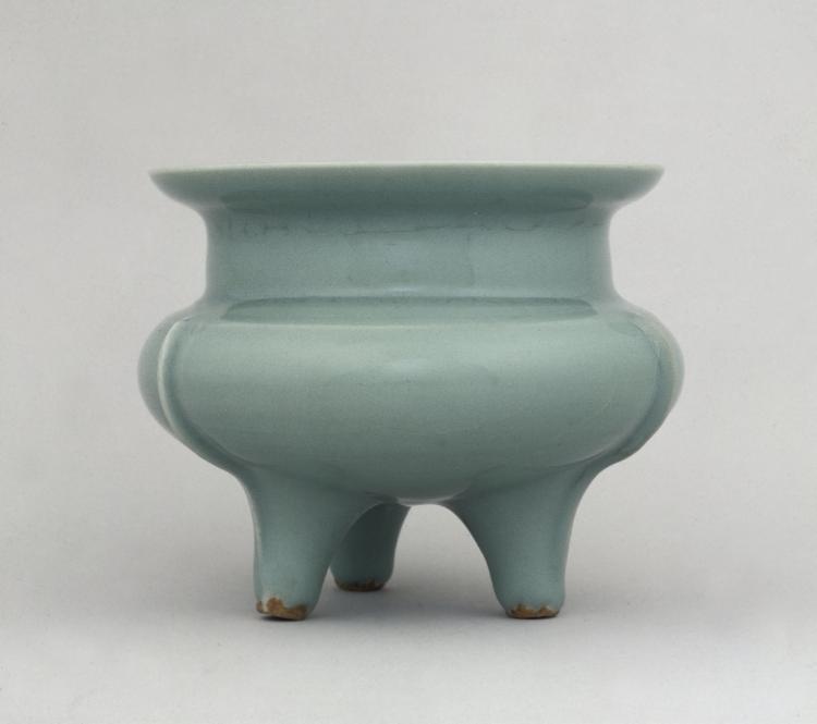 Incense Burner in the Form of Archaic Li