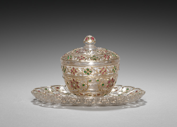 Jar with Cover and Saucer