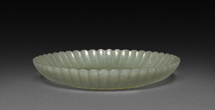 Plate in the Form of a Chrysanthemum
