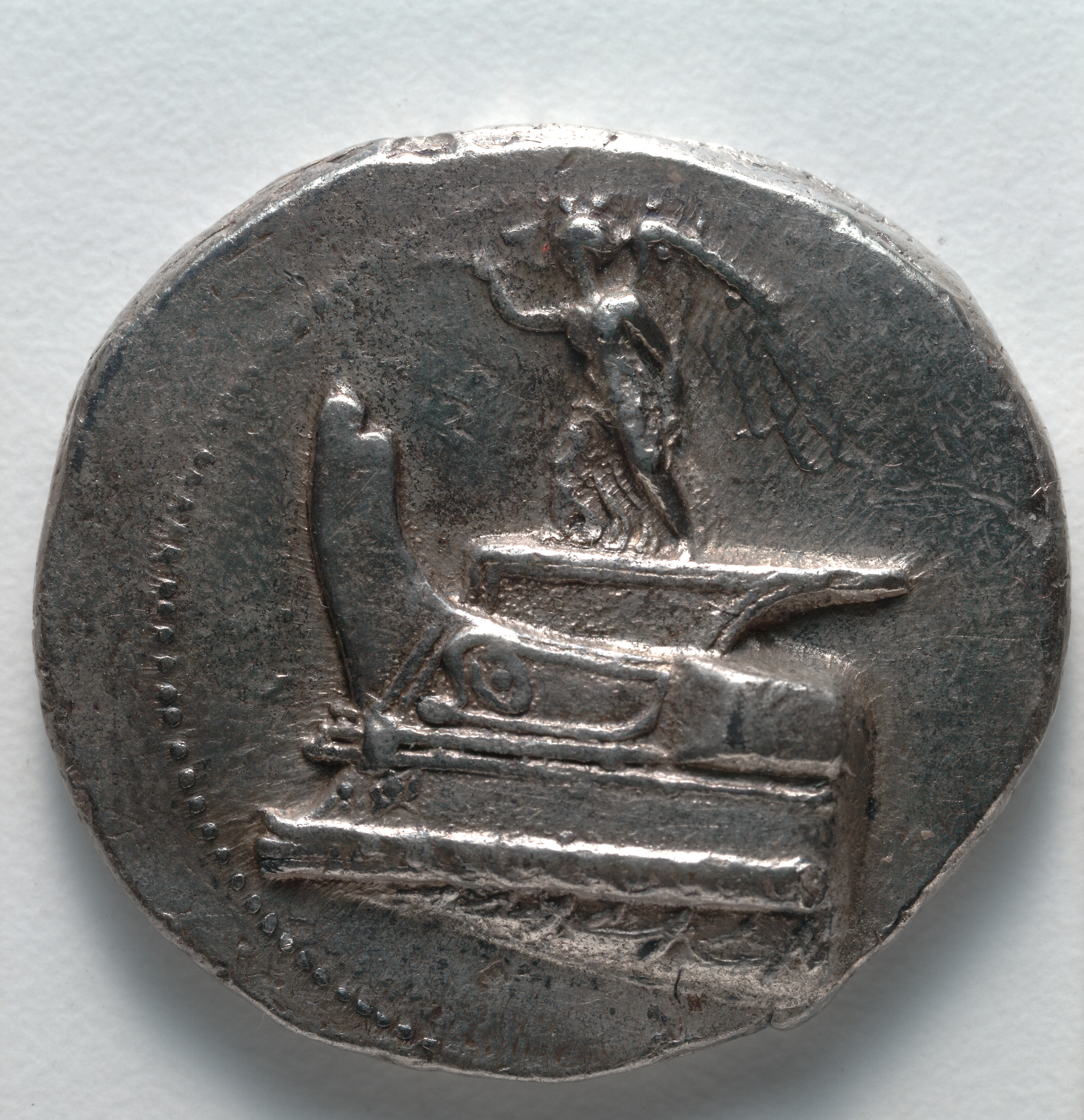 Tetradrachm: Nike on Ship's Prow, Blowing Trumpet (obverse)