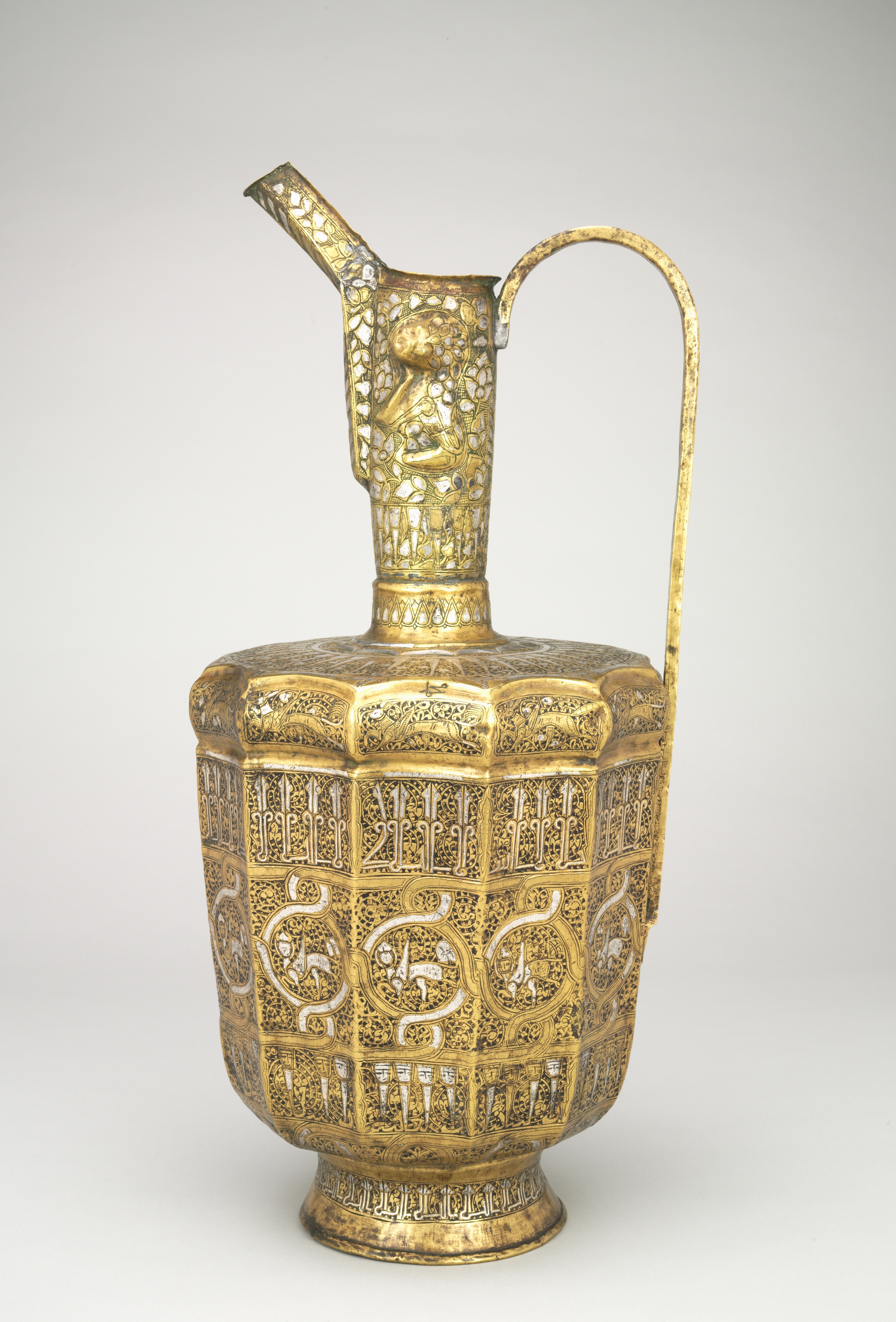 Twelve-sided Ewer with Sphinxes and Human-Headed Inscriptions