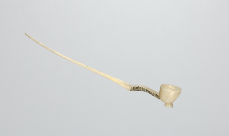 Snuff Spoon (intshengula or izintshengula)