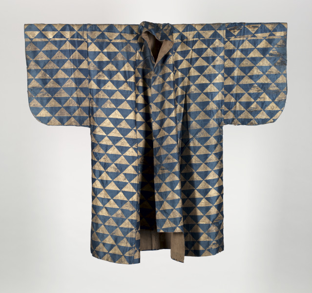 Noh Costume (Surihaku) with Fish-Scale Pattern