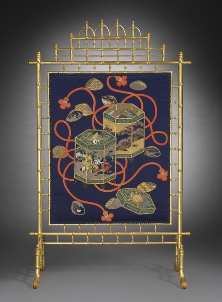 Fire Screen with Shell-Matching Game