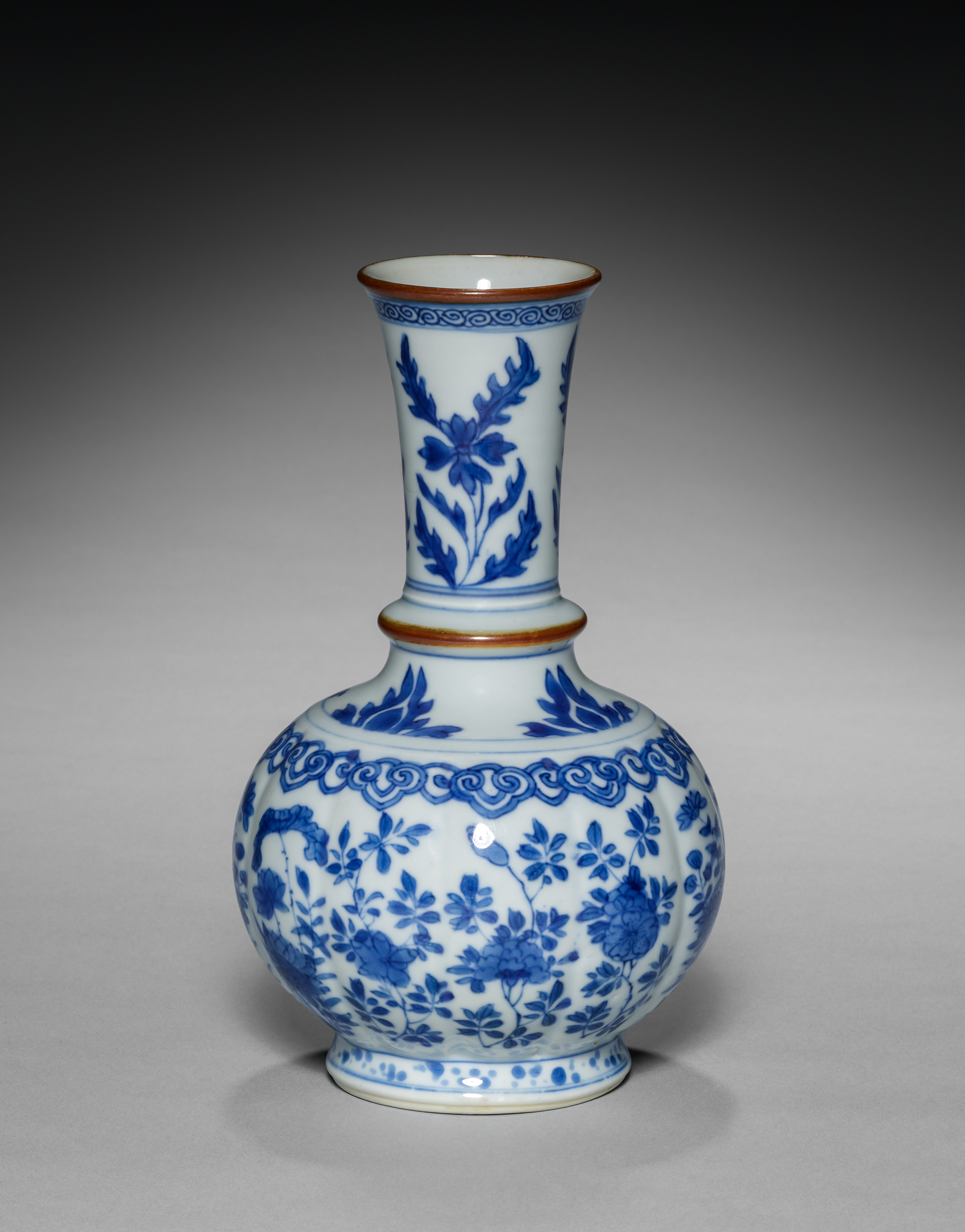Lobed vase with underglaze cobalt blue decoration