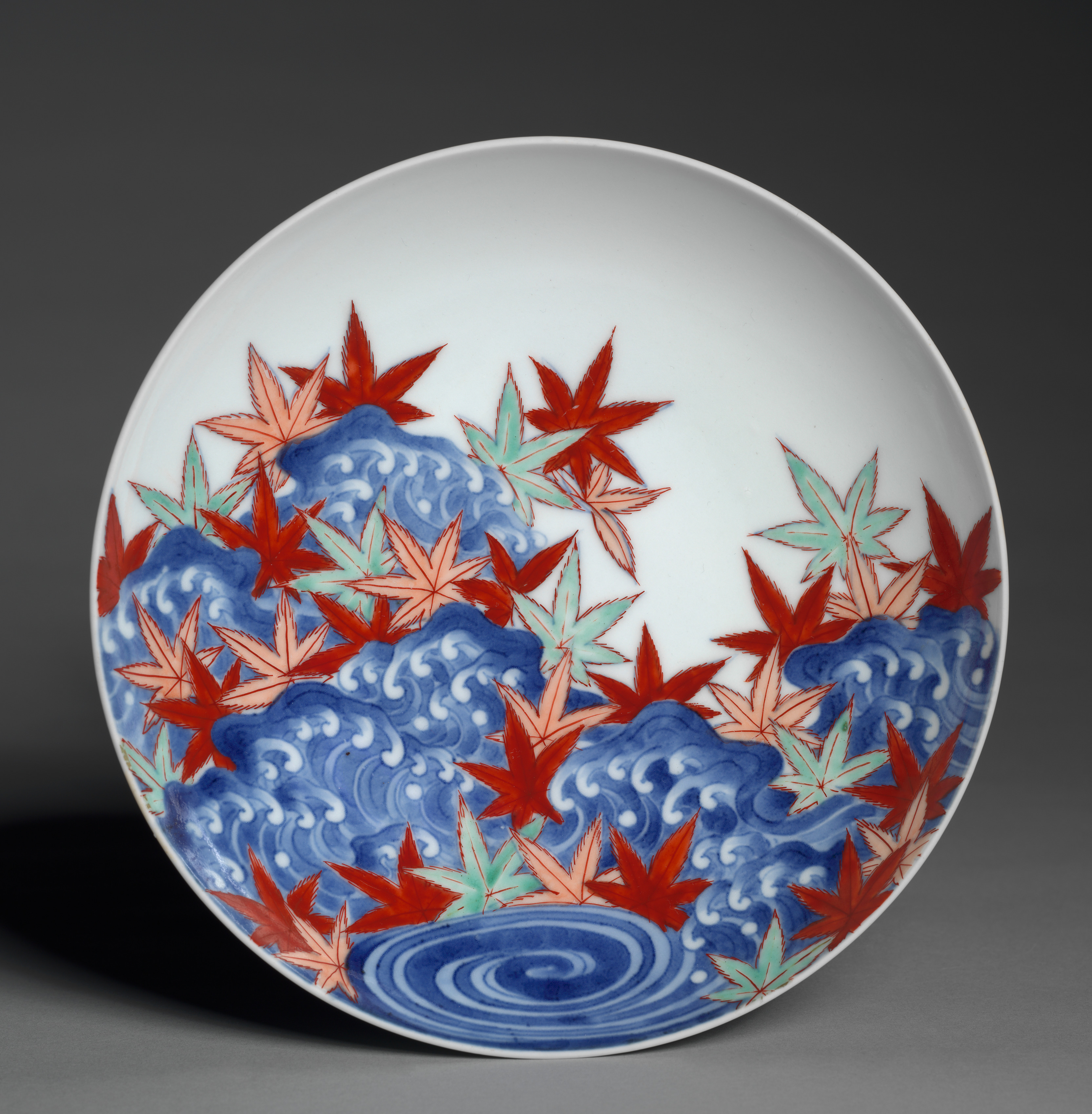 Dish with Maple Leaves in Waves