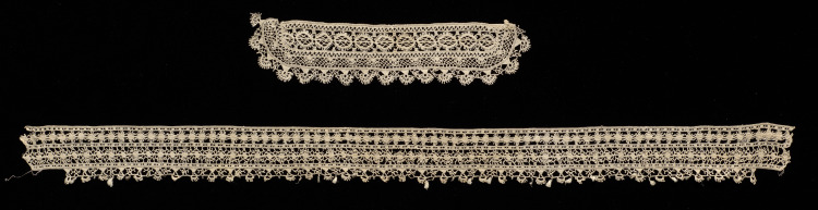 Knotted Lace Collar and Cuff