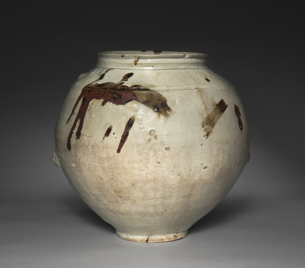 Jar with Design in Underglaze Iron