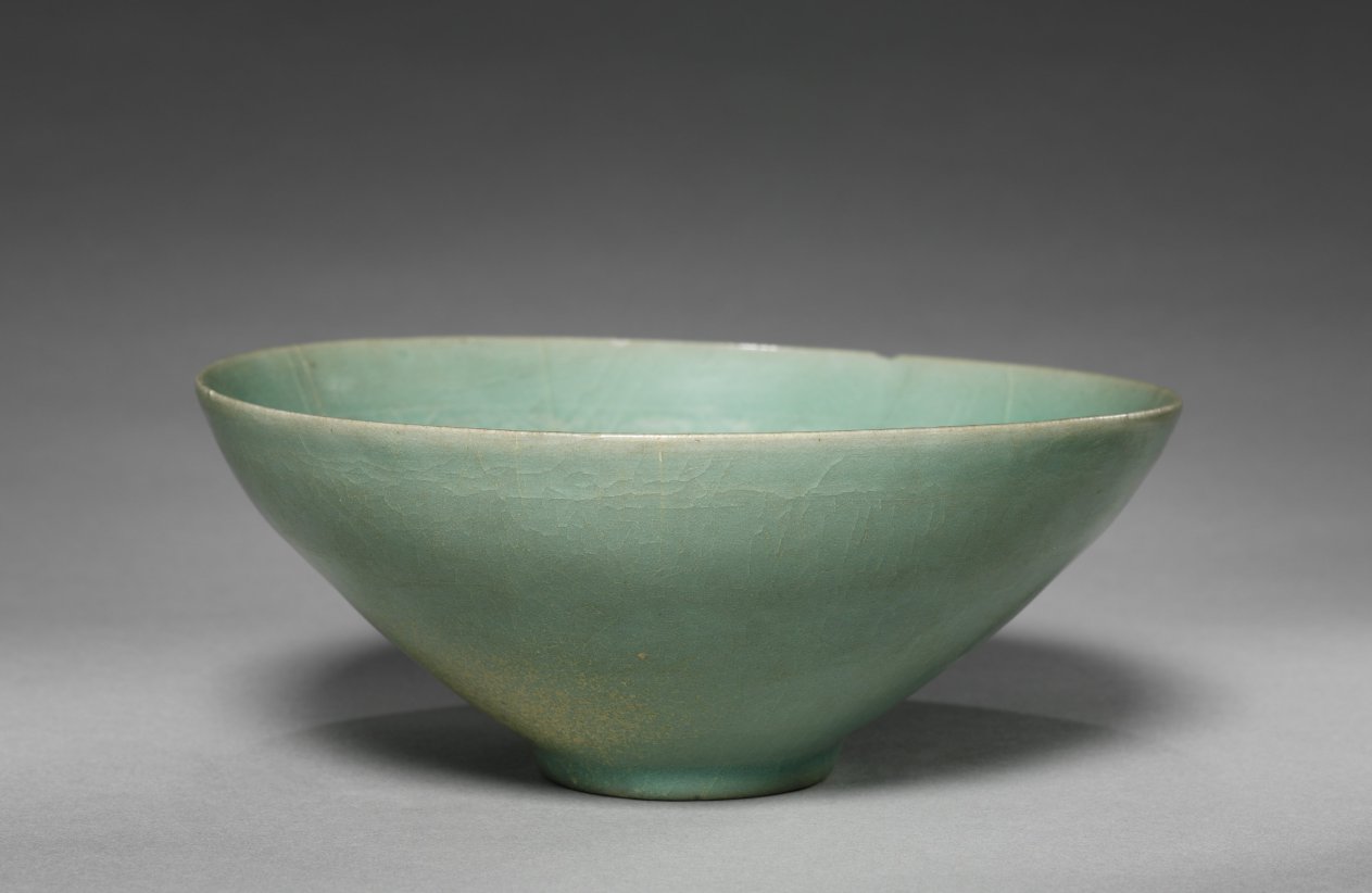 Bowl with Flowering Vines Design in Relief