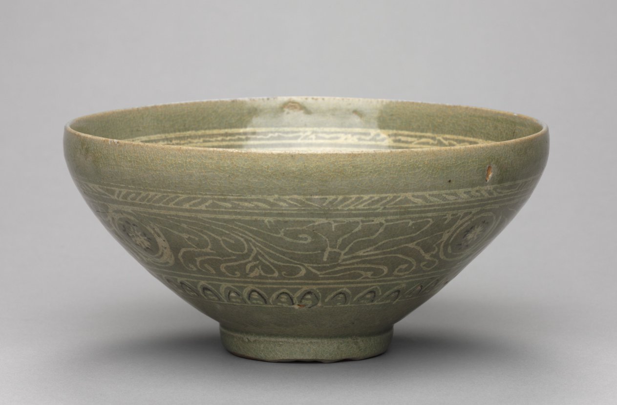 Bowl with Inlaid Waterfowl, Willow, and  Reed Design
