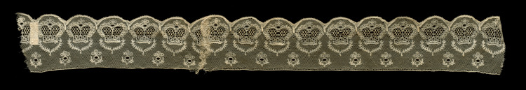 Bobbin Lace with design known as "Crown Derby"