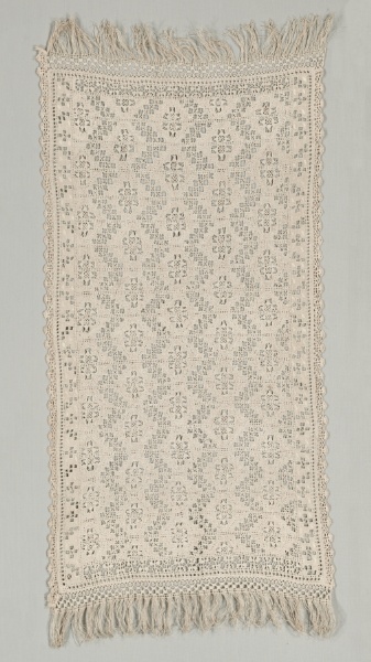 Needlepoint (Cutwork) and Bobbin Lace Table Cover