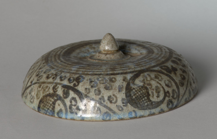 Covered Bowl with Painted Decoration (lid)