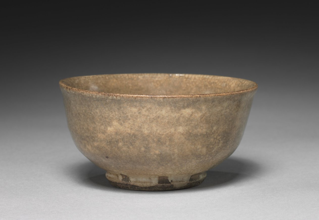Bowl with White-slip Decorations