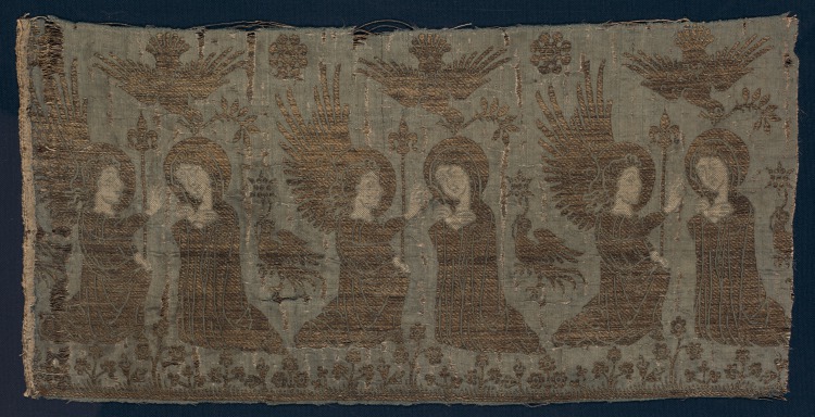 Textile Fragment with the Annunciation