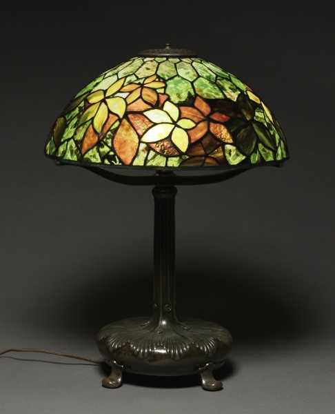 Woodbine Table Lamp