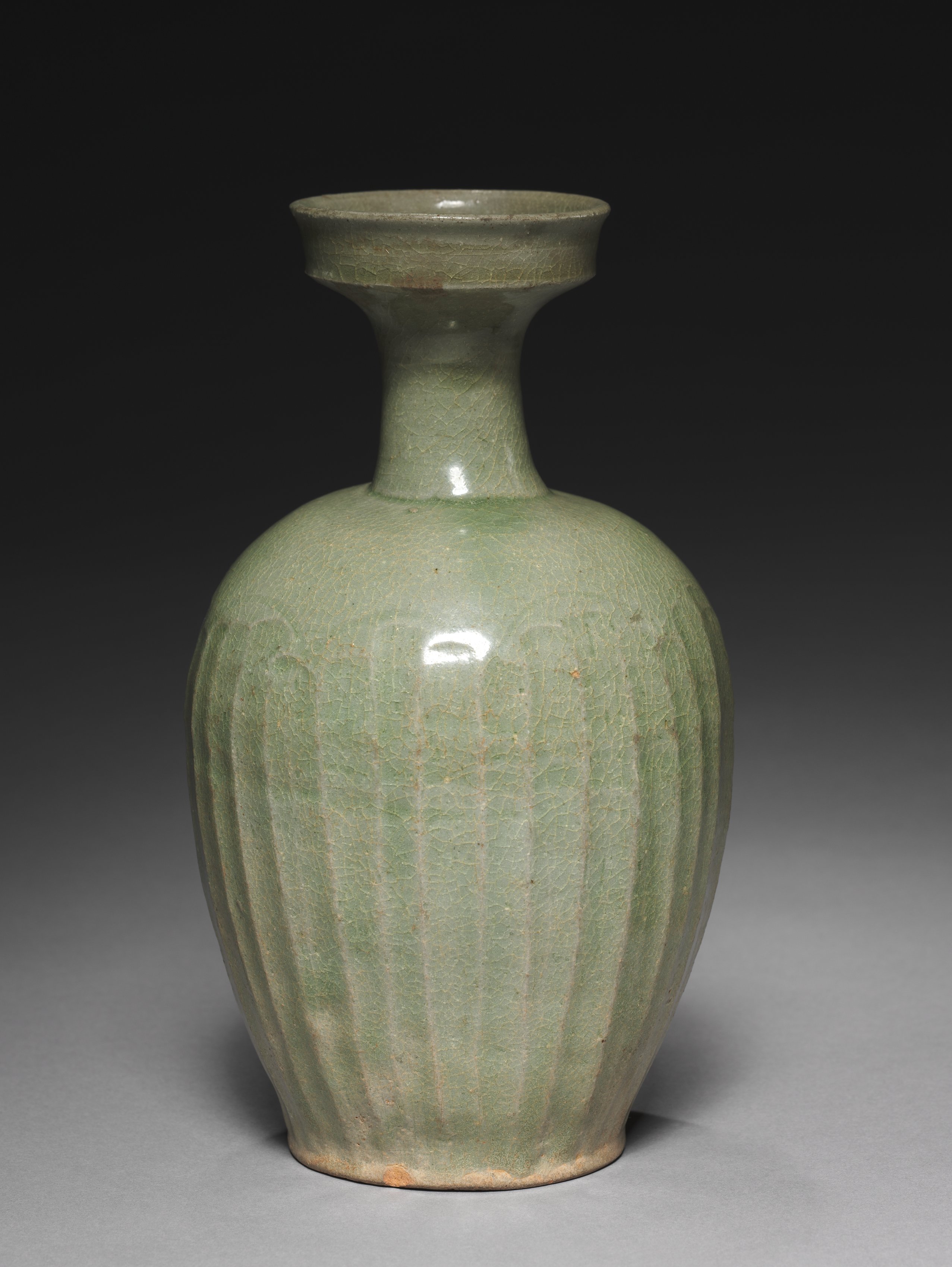 Wide-Mouthed Vase