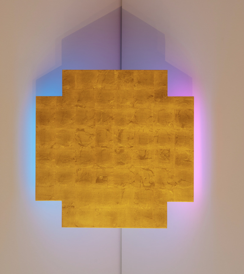 Golden Eikonostasio, Stephen Antonakos, 1996