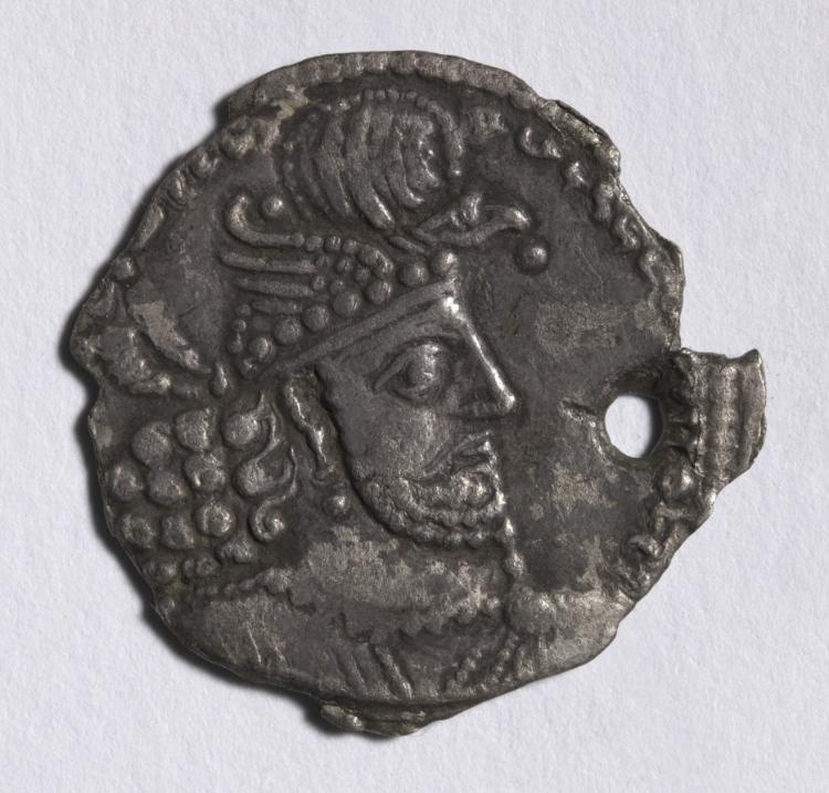 Drachm: Bust of Hormizd II Wearing Crown (obverse)