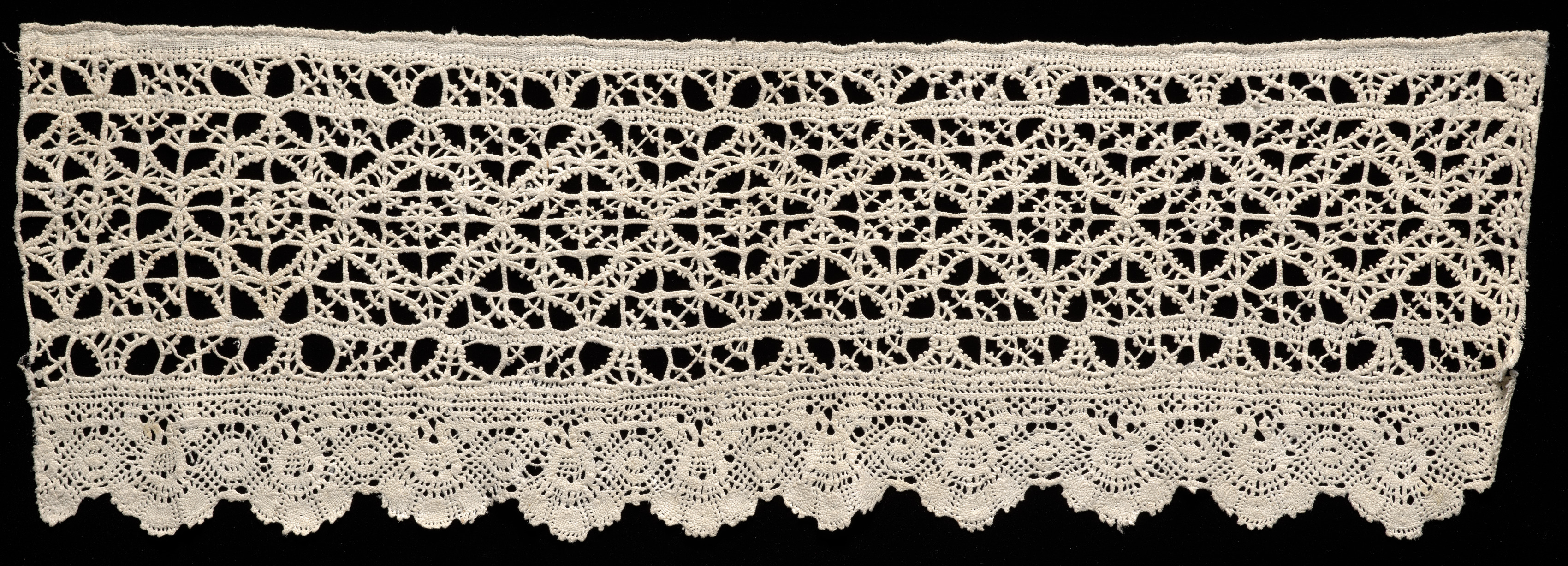 Needlepoint (Reticella) and Bobbin Lace Band