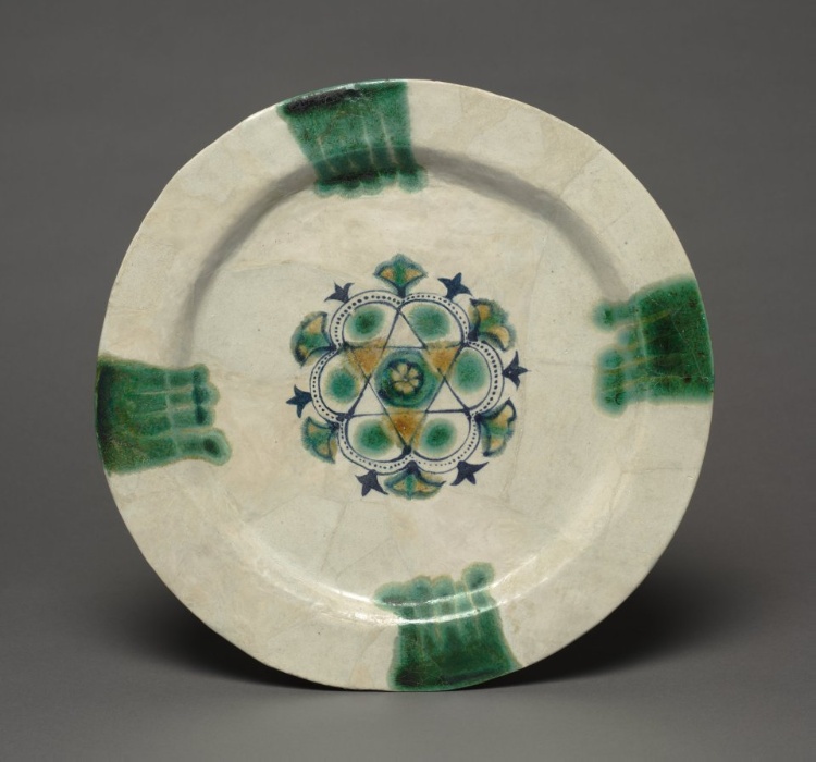 Dish with Splashes of Green