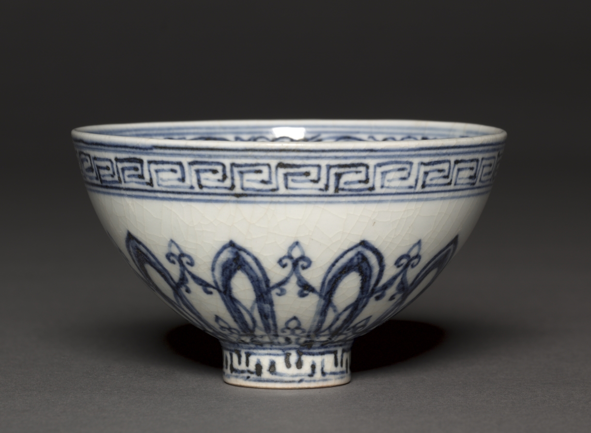 Lotus-Seed Bowl with Petals and Arabesques