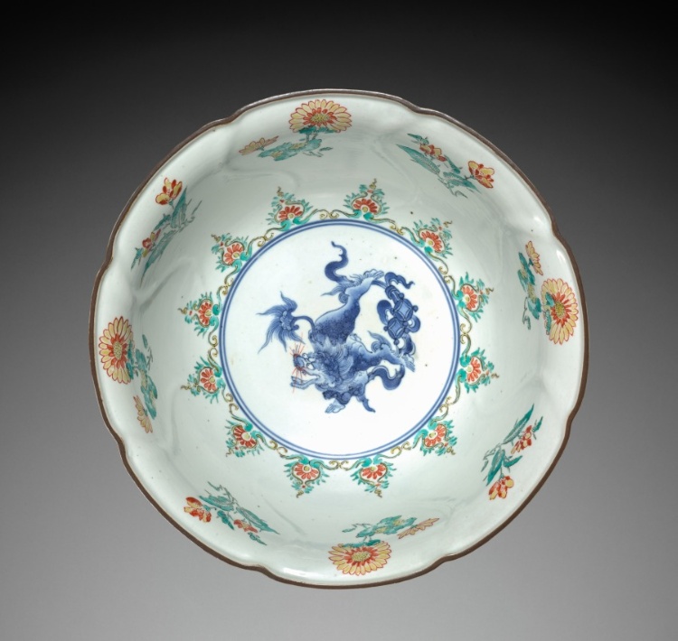Bowl with Lion and Flowers