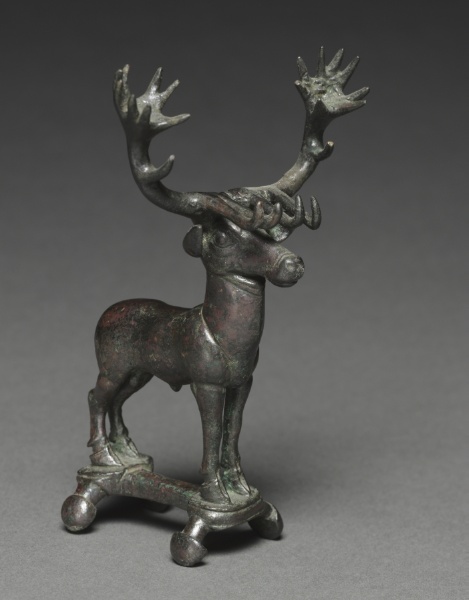Stag Poletop