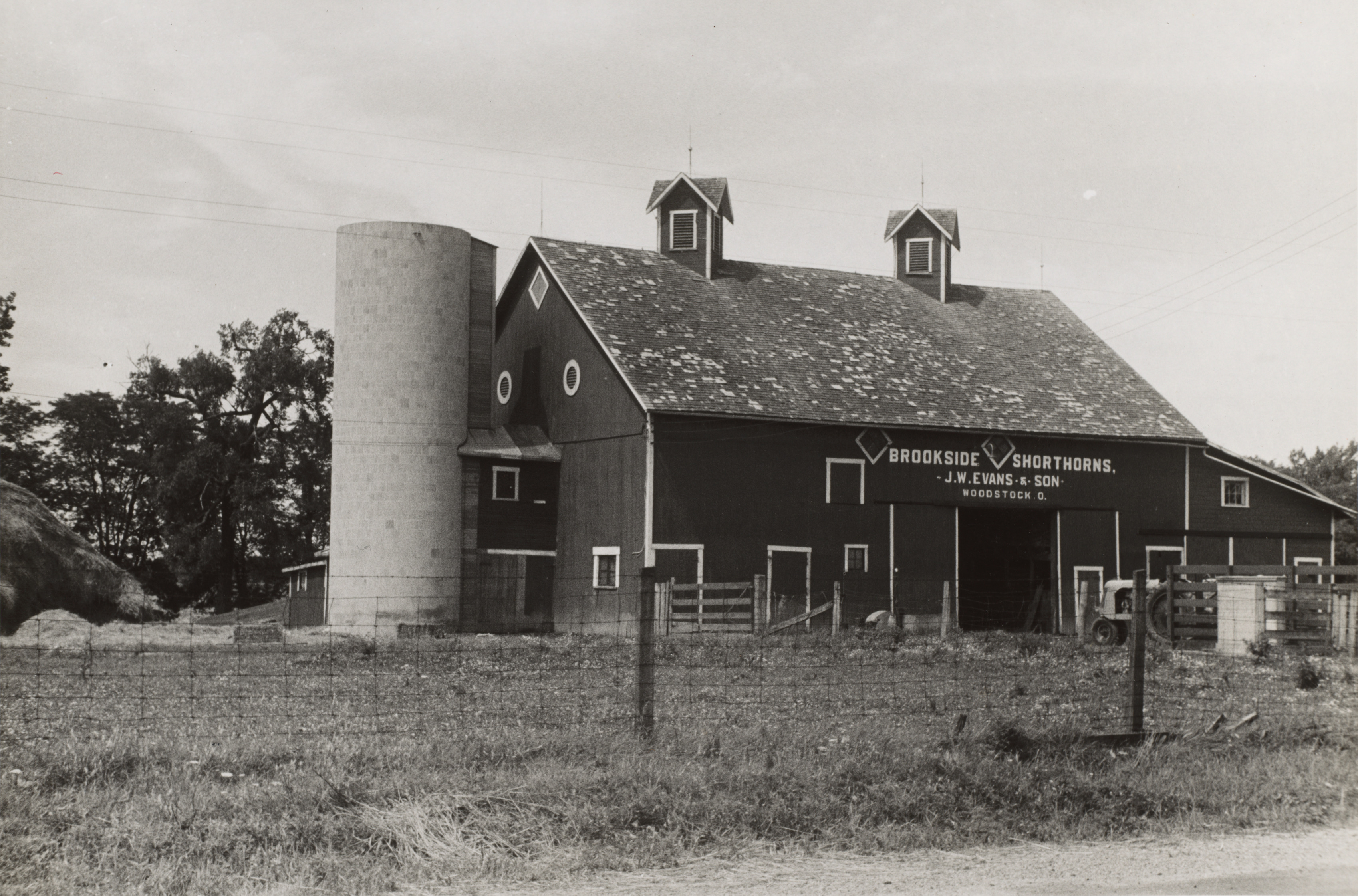Barn and silo in Central Ohio, Woodstock, Ohio