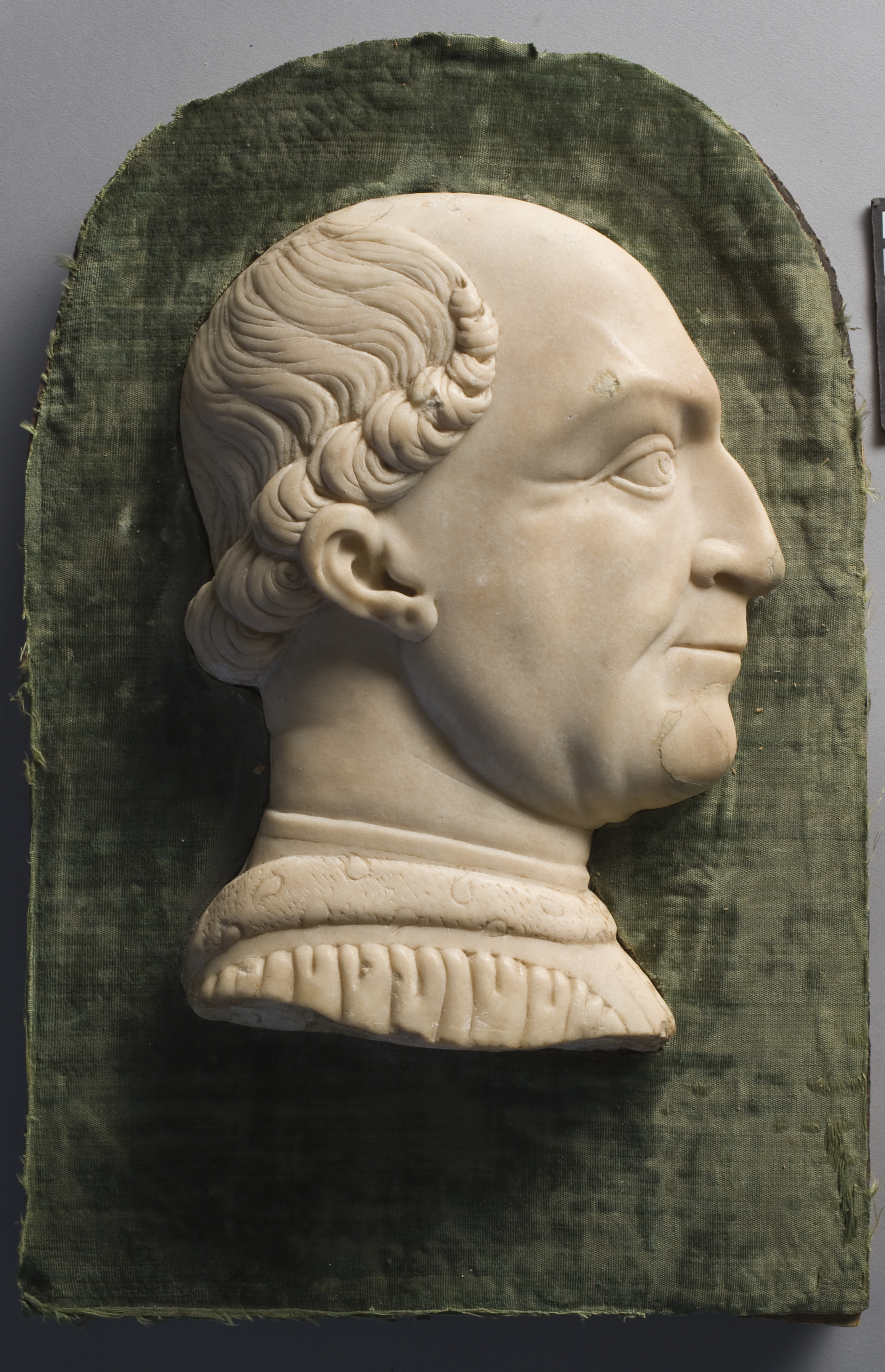 Portrait of Francesco Sforza (frame)