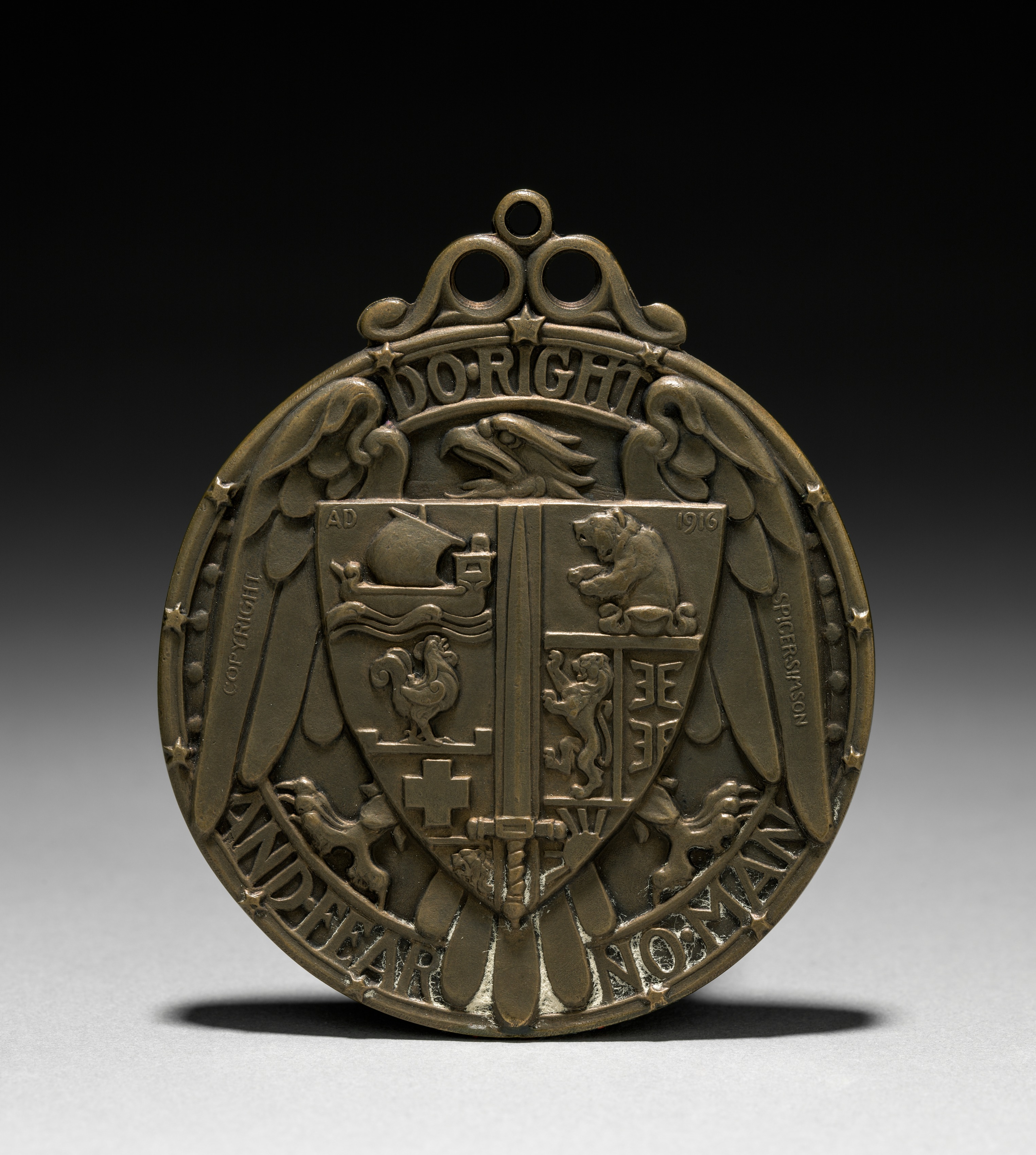 Medal: Issued by the American Fund for French Wounded (obverse)