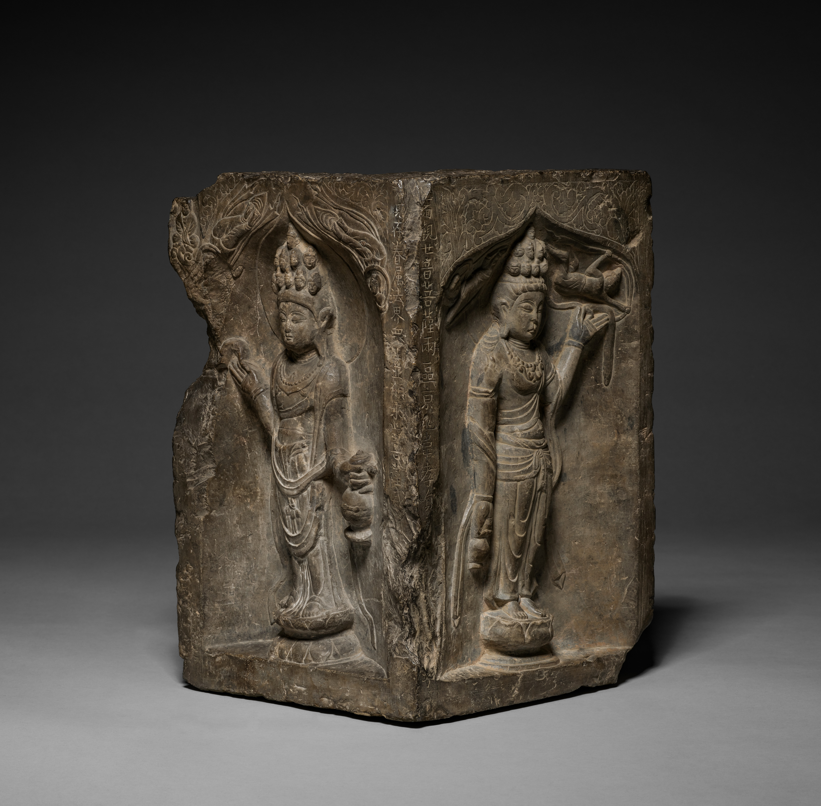 Corner Stone with Two Eleven-Headed Guanyin