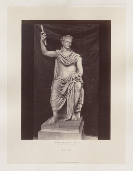 Statue de Tibere, Vatican