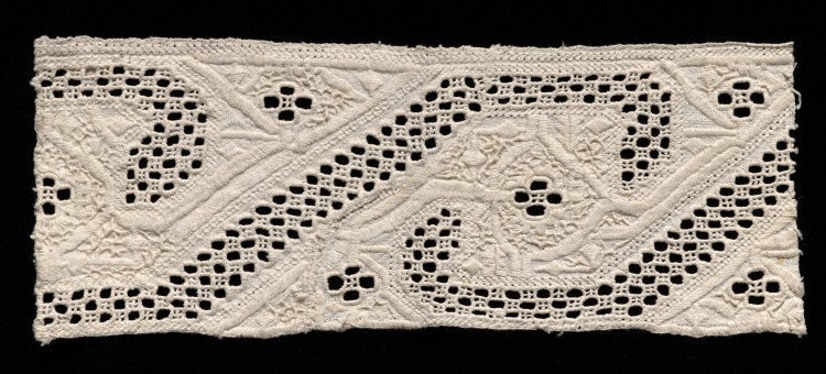 Needlepoint (Cutwork) Lace Insertion
