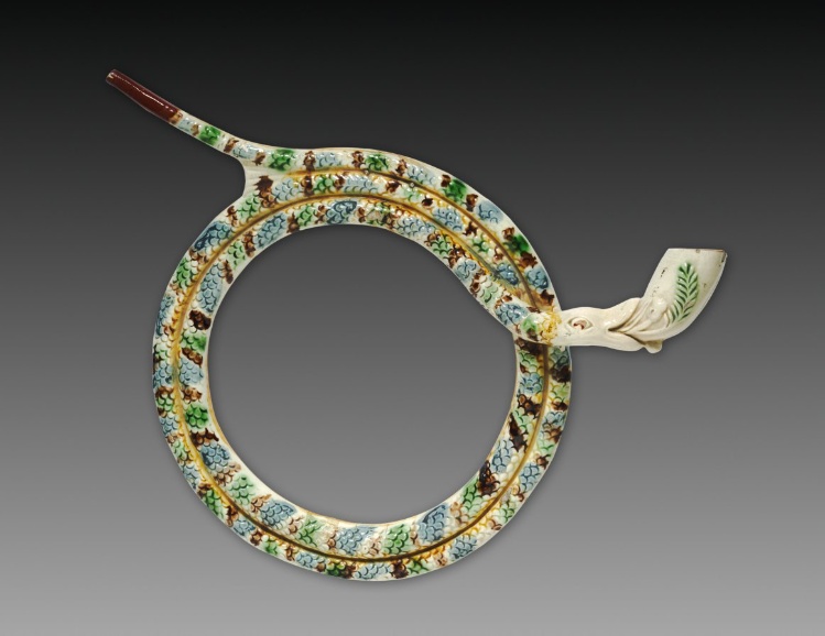 Pipe in the Form of Coiled Snake