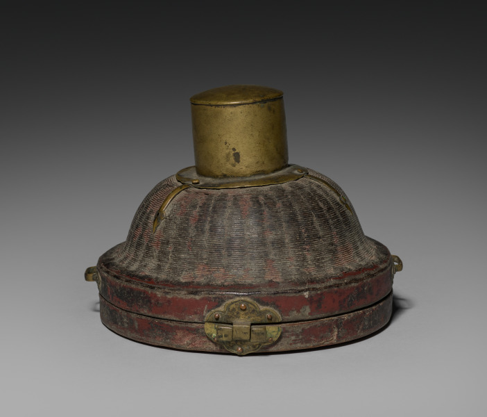 Stem Cup with Buddhist Emblems (case)