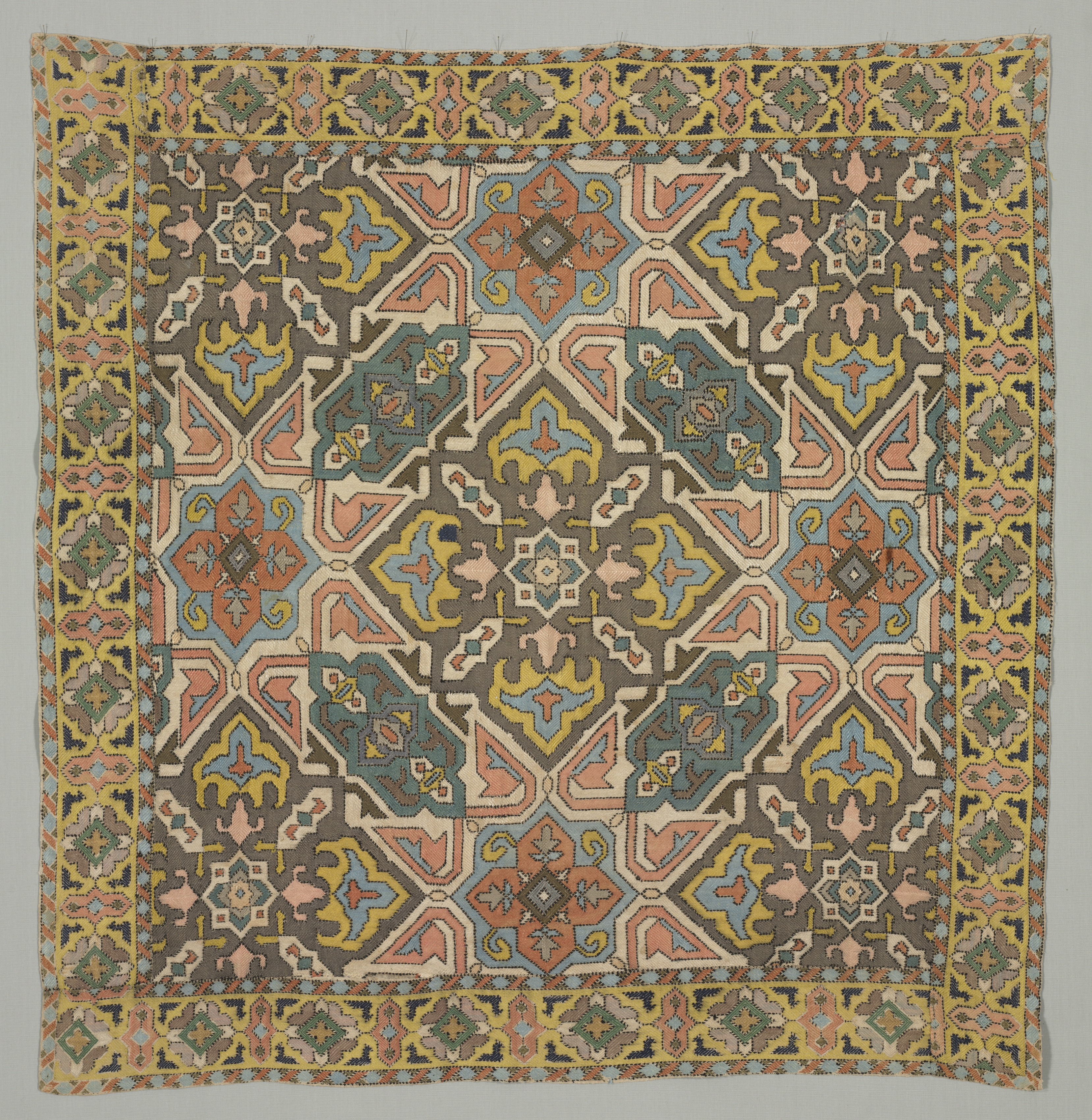 Cover with geometric design