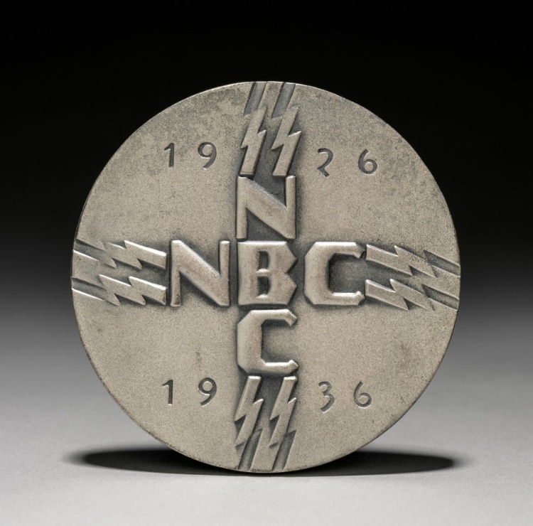 Medal Commemorating the Tenth Anniversary of the National Broadcasting Company (obverse)