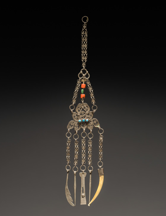 Chatelaine with Toilet Articles | Cleveland Museum of Art