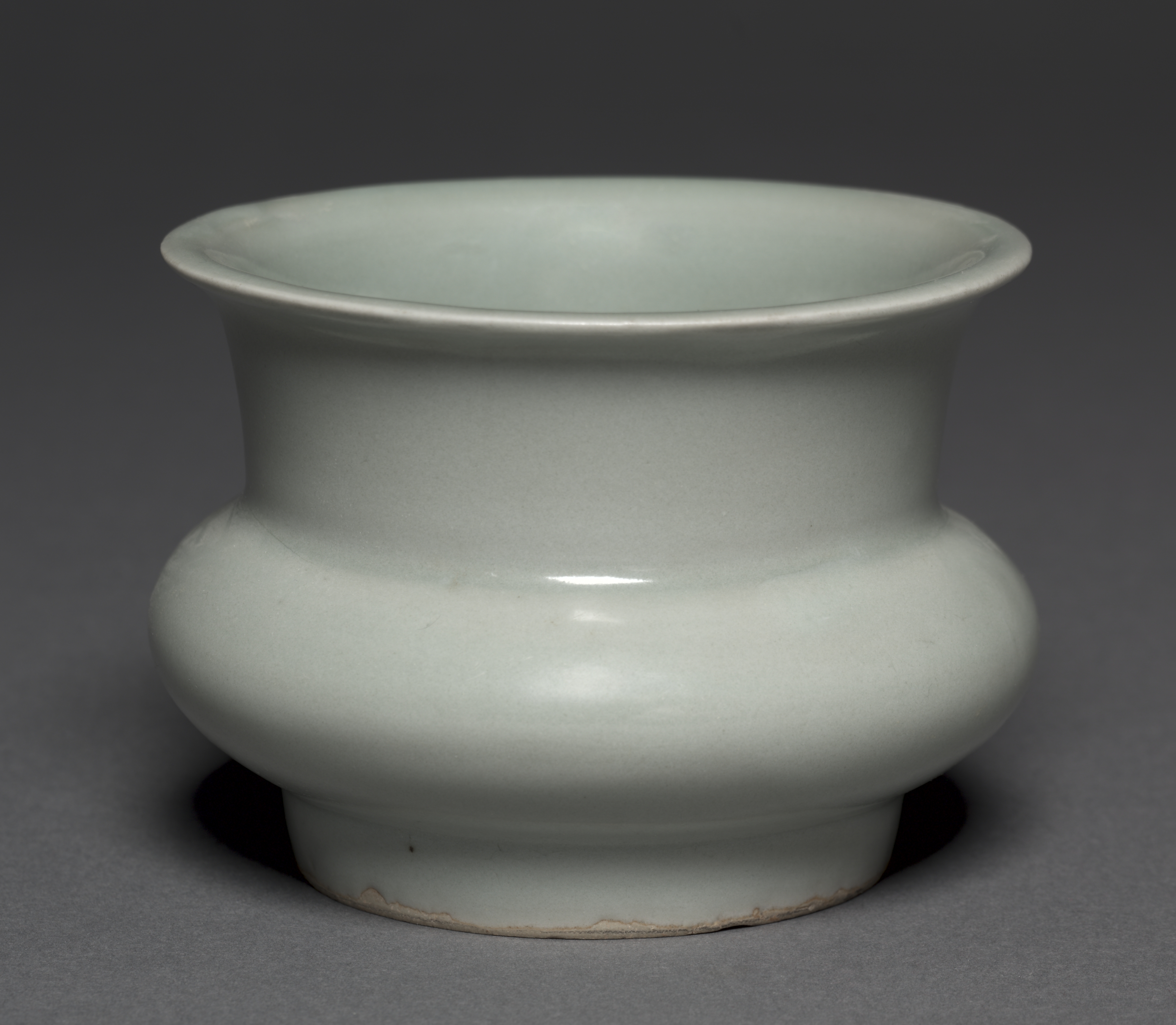 Vase in the Shape of a Grain Measure (Zhadou)