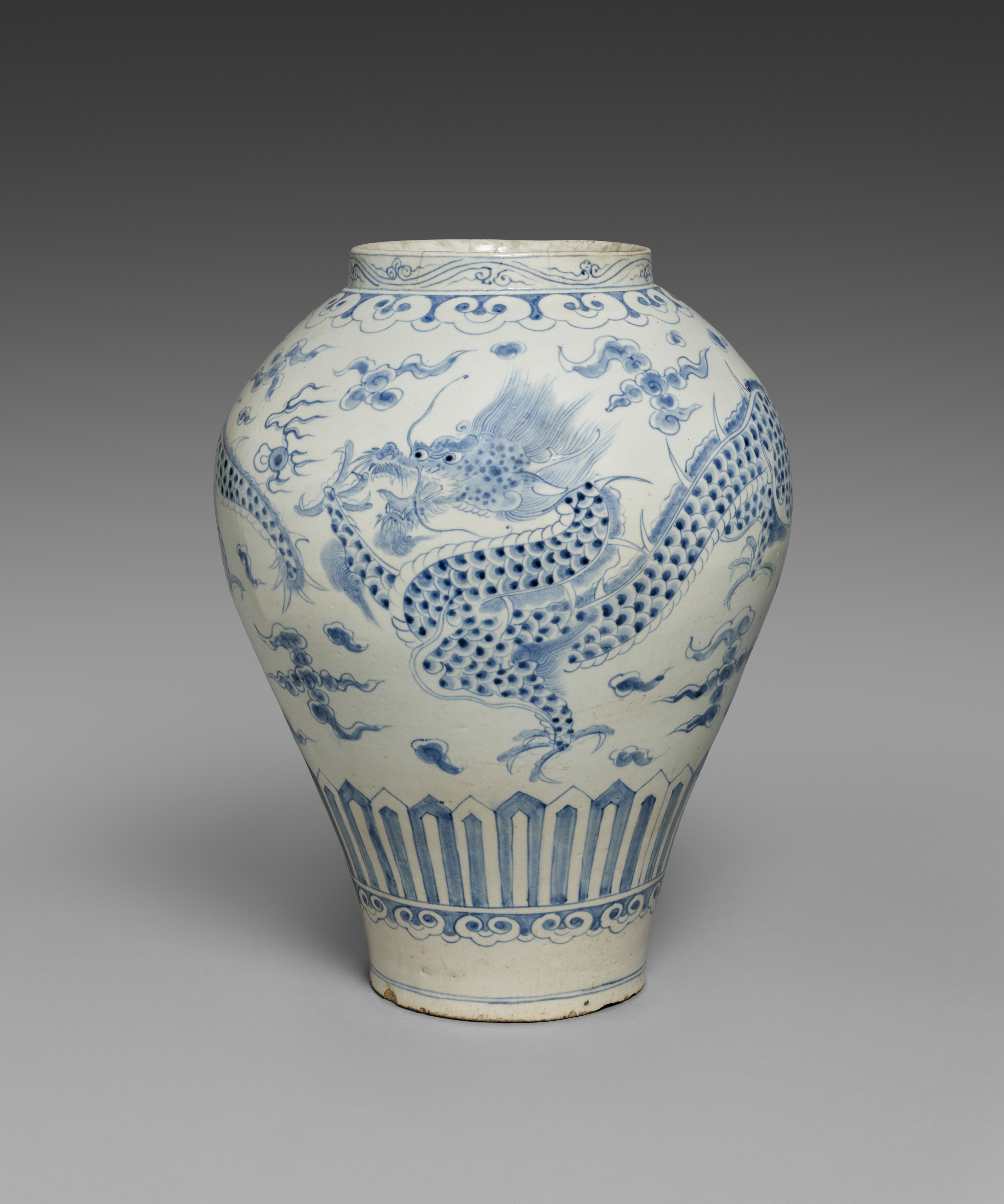 Jar with Dragon Design